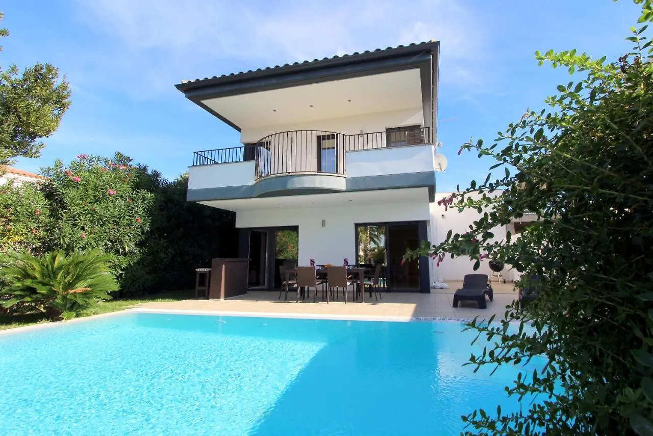 Leon Inmo Villa Olivia - 10039