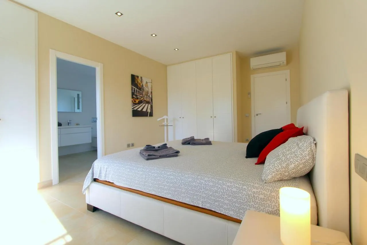 Leon Inmo Villa Olivia - 10039  Empuriabrava